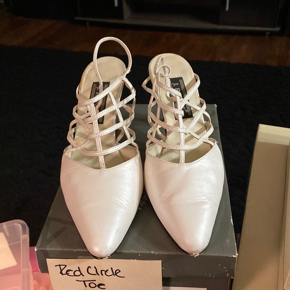 White shoe J Renee